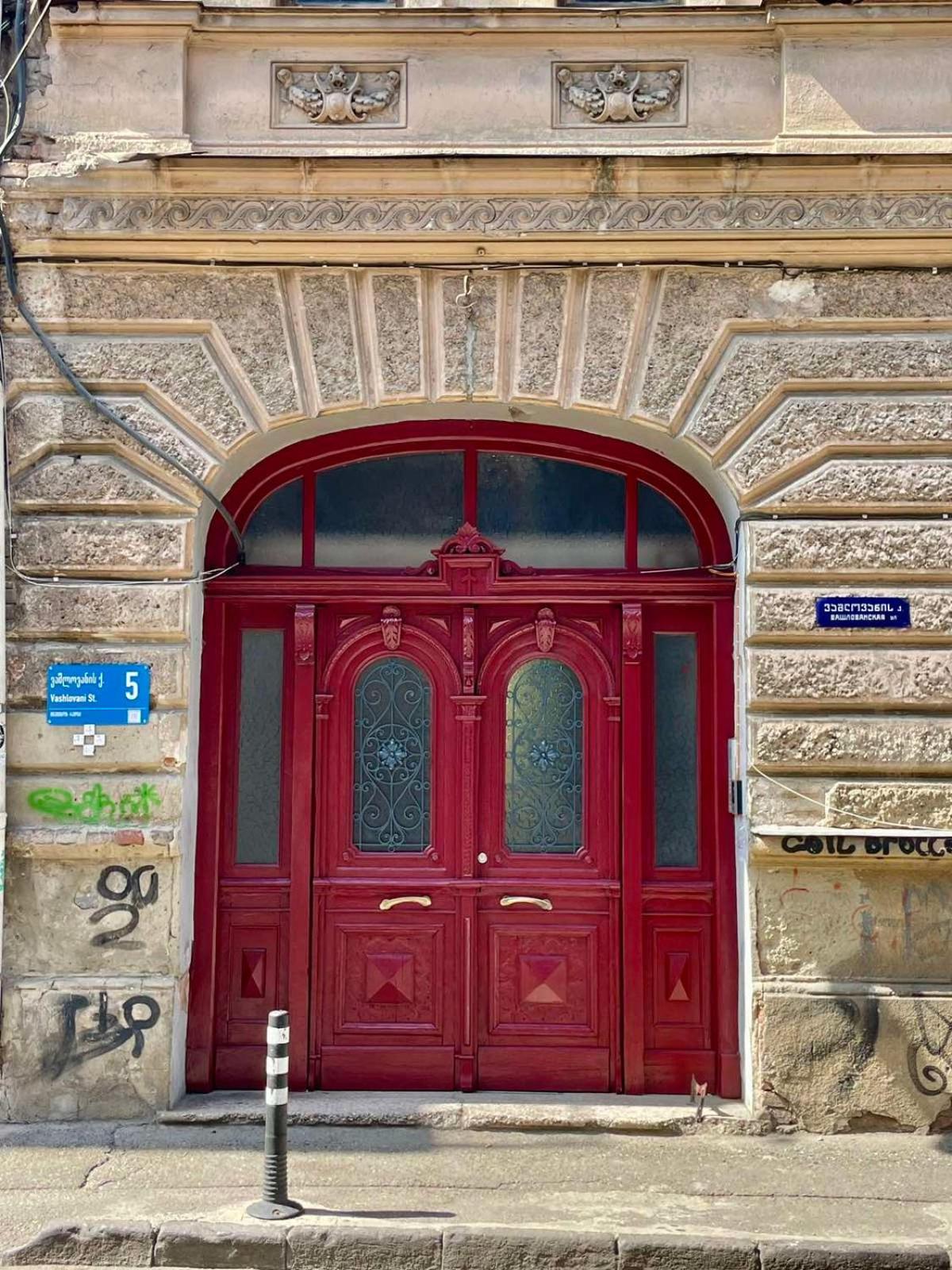 Communa Good Vibes Tbilisi Exteriör bild